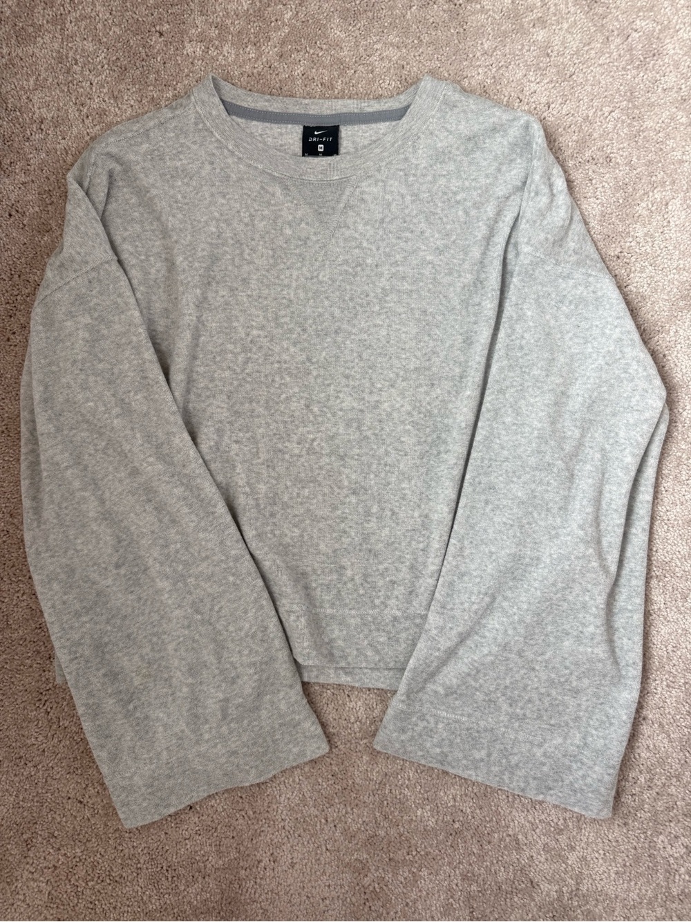 Nike Light Gray Long Sleeve Top